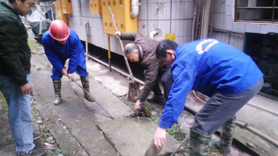 重庆清掏化粪池、管道疏通一站式服务<高效><技术><可靠>